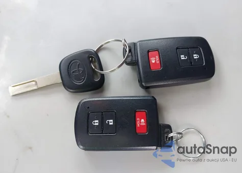 2023 Toyota Tacoma Trd Off Road z USA, uszkodzony, nr VIN 3TMDZ5BN8PM155772